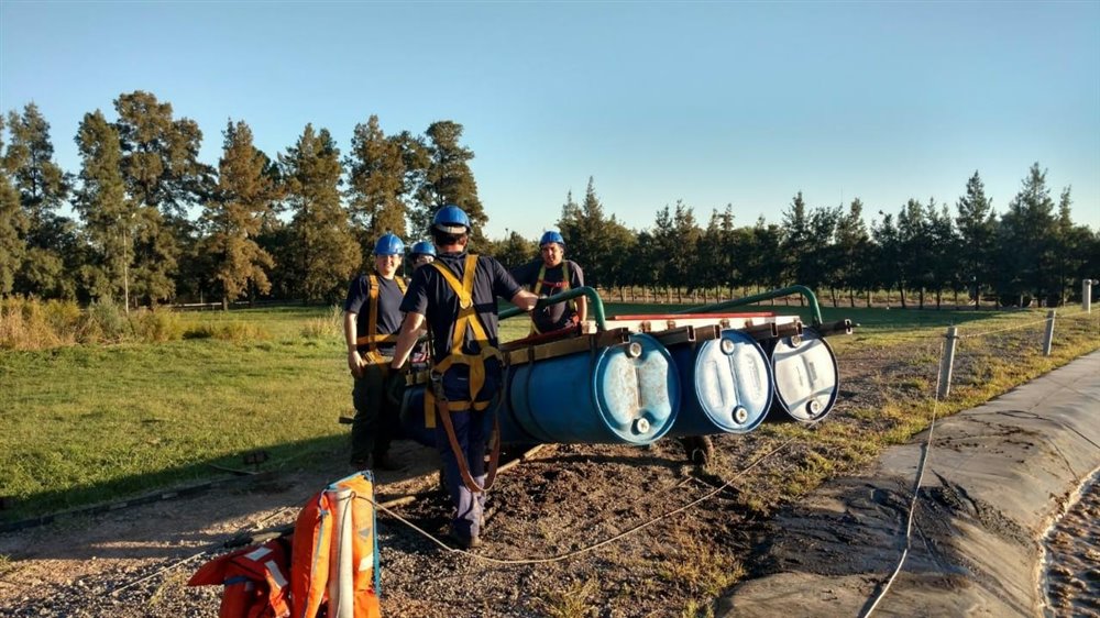 Equipo de Tecnoaguas en obra